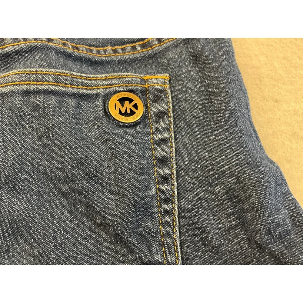 Michael Kors Denim Shorts Dark‎ Wash Gold Logo Size 6 Casual Summer Classic
